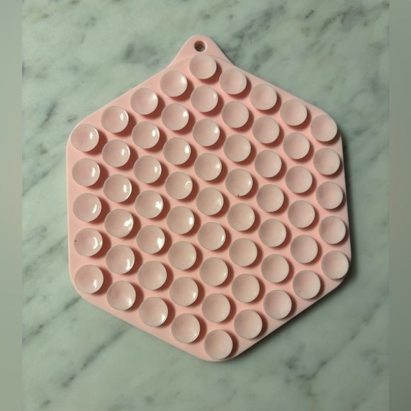 ($3) Lick Mat - Picture 2 of 2